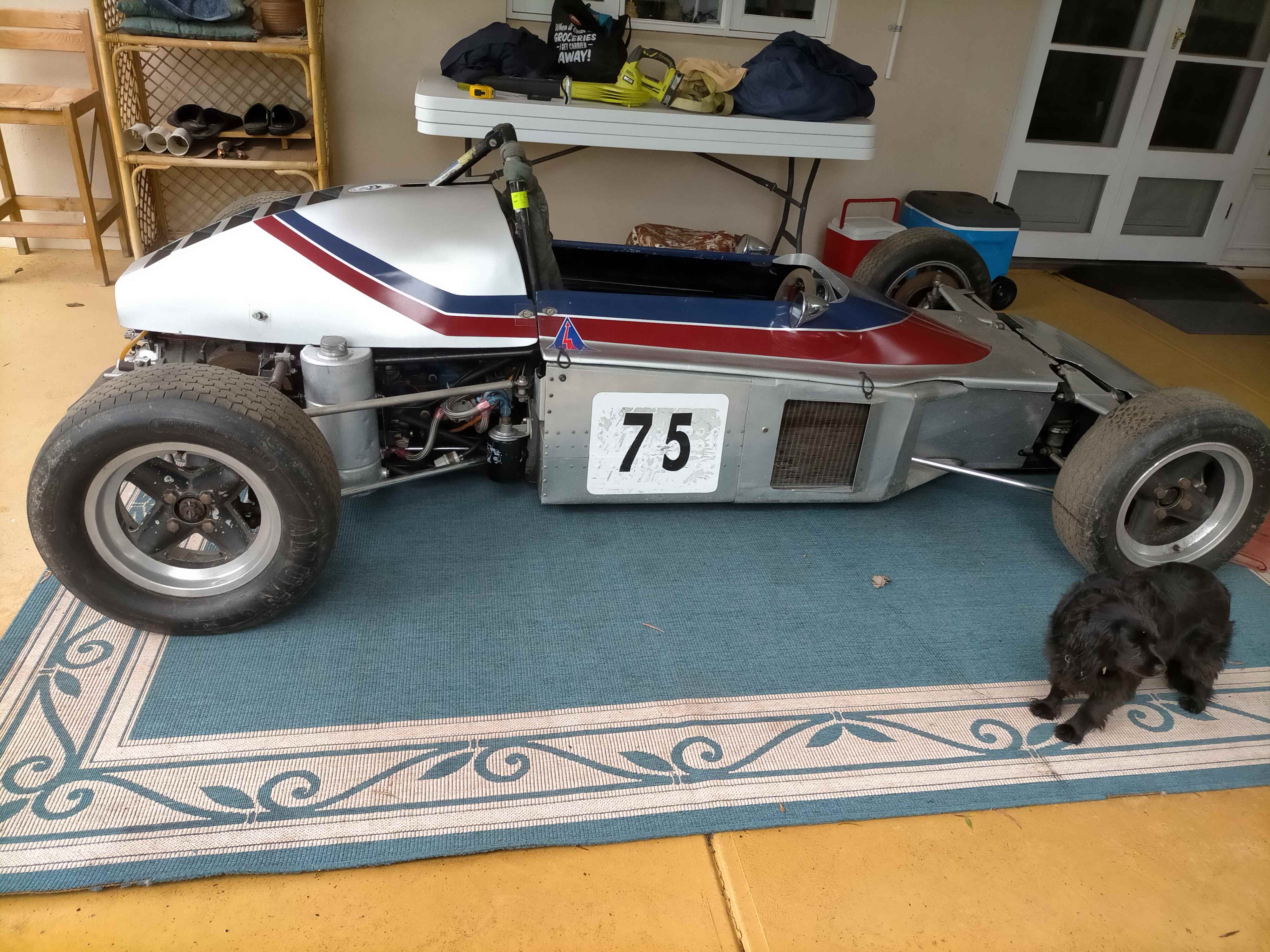 <br><b>The Car details and Owner history are as follow: </b><br>?Original owner? Louis Saker, first race May 1977, owned till -1996 <br>Gary Ryan 1997 3 race meetings <br>Chris Swingler 9 race meetings <br>John Connelly 2005 25 meetings<br>Bill Vesty 2012 15 meetings until 2018<br>
